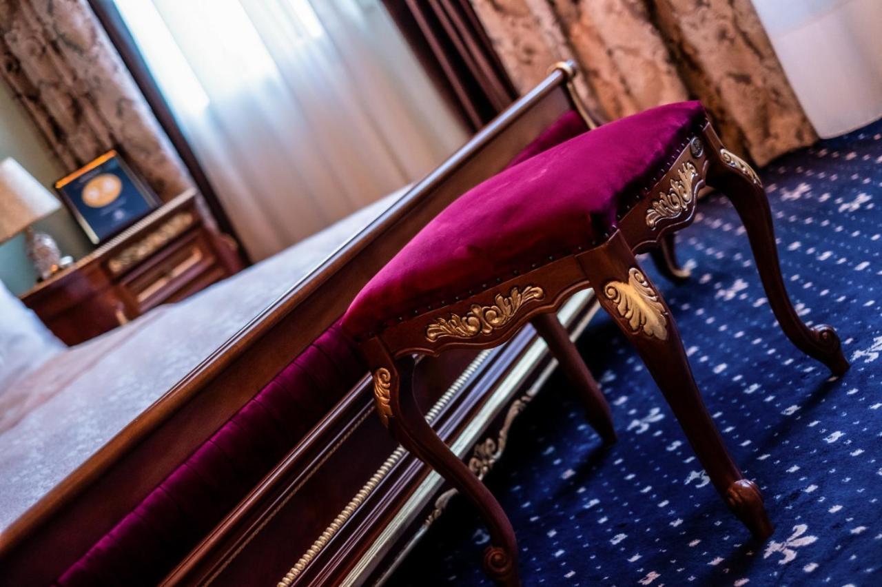 Jmr Royal -Luxury Rooms & Private Sauna Constanta Exterior photo