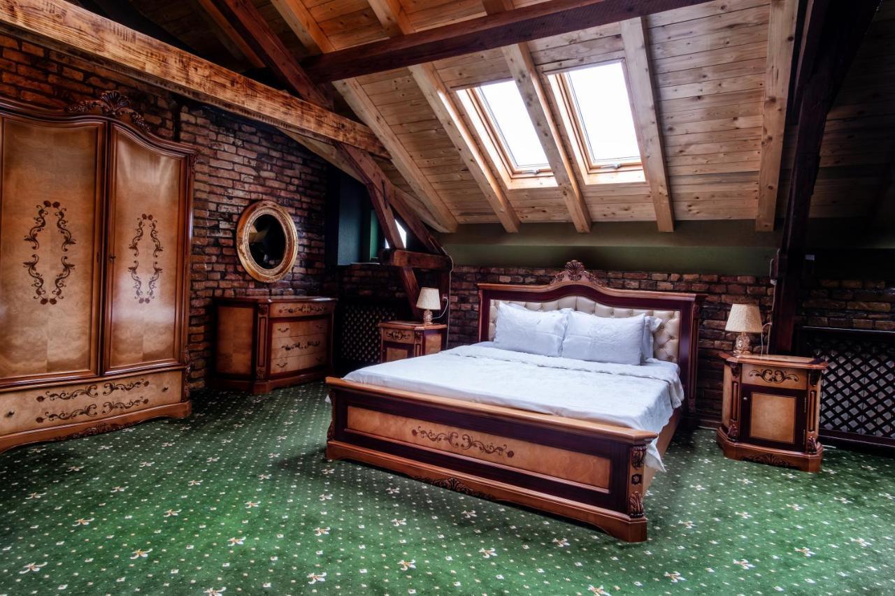Jmr Royal -Luxury Rooms & Private Sauna Constanta Exterior photo