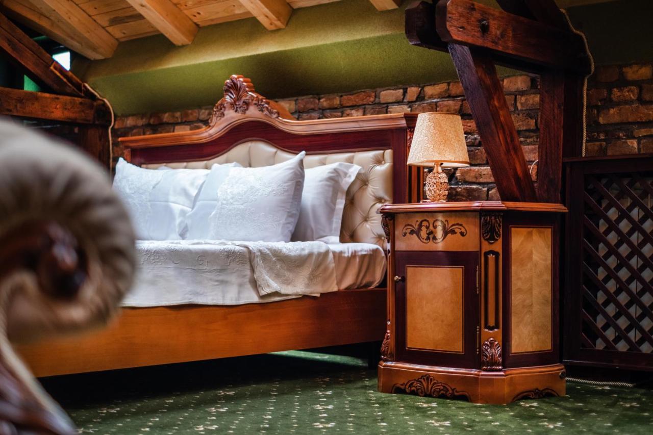 Jmr Royal -Luxury Rooms & Private Sauna Constanta Exterior photo