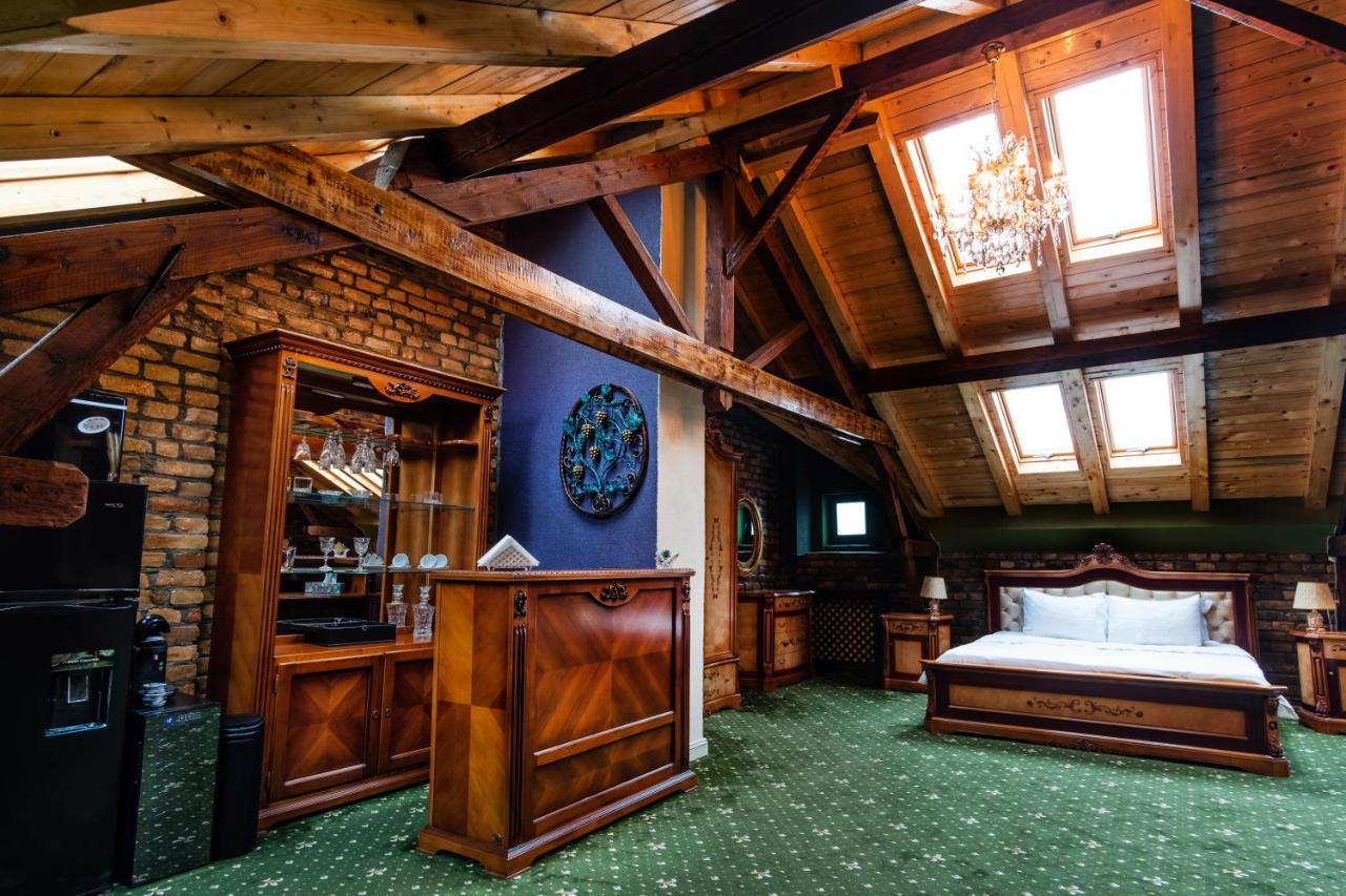 Jmr Royal -Luxury Rooms & Private Sauna Constanta Exterior photo